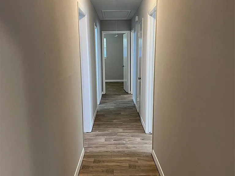 10503 Homestead Rd — Photo 19