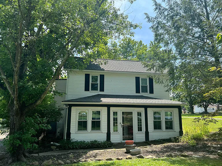 130 Old Furnace Rd — Photo 1