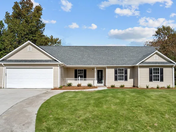 206 N Stephanie Ct, Jacksonville, NC 28540