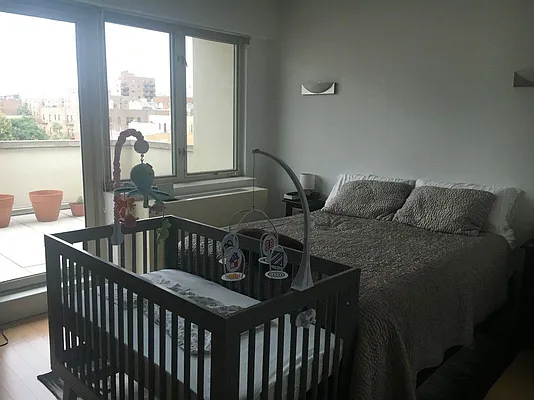 Rented by Compass | media 79