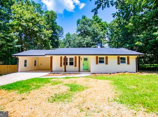 385 W Barbara Ln, Carrollton, GA 30117