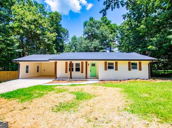 385 W Barbara Ln, Carrollton, GA 30117