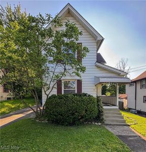 101 Ridgeway St, Struthers, OH, 44471