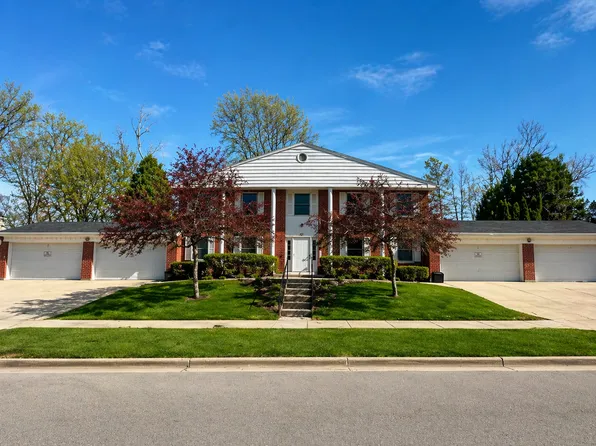 211 Nautilus Dr, Madison, WI 53705