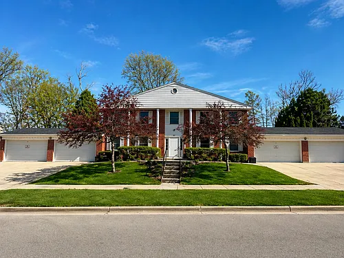 211 Nautilus Dr Photo 1