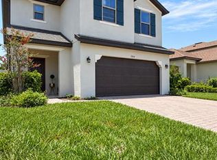 2924 Crest Dr, Kissimmee, FL 34744