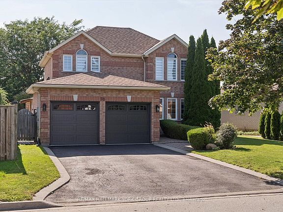 3rd image of 116 Fairwood Dr