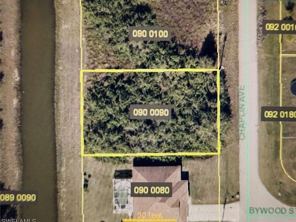 1st image of 915 Chaplin Ave