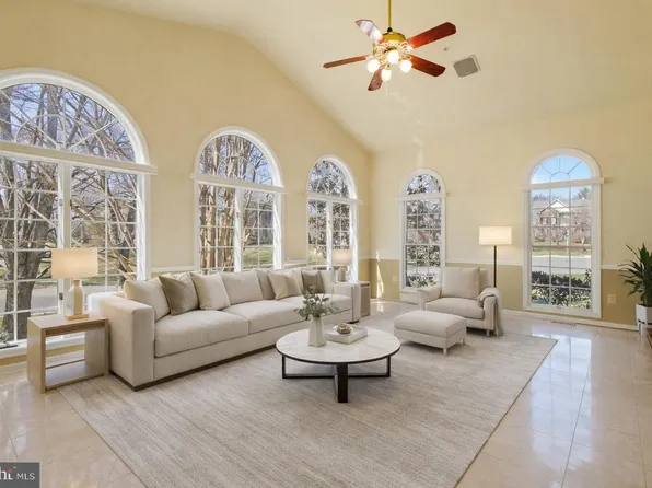 12001 Shadystone Ter, Bowie, MD 20721