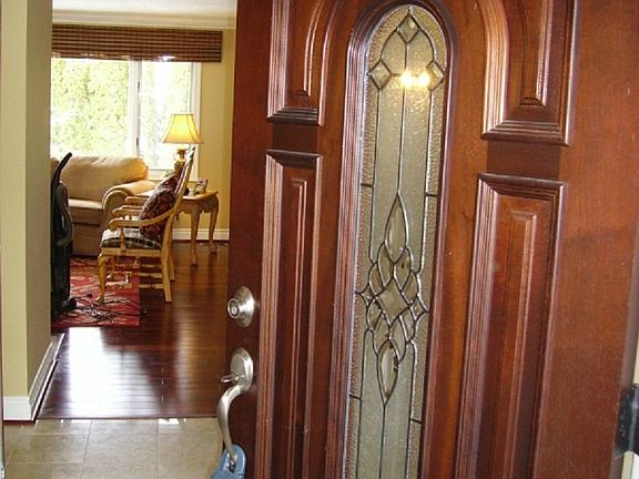 3rd image of 5204 S Dearborn Dr
