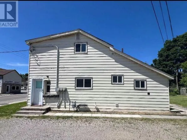 169 Mary St N #1, Oshawa, ON L1G 5C1