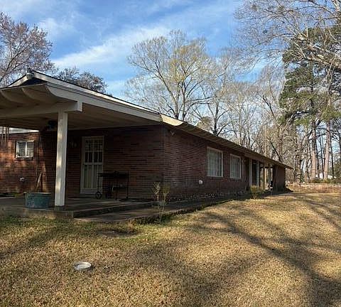 5th image of 200 Gloucester Rd