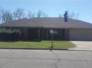 101 Loop W, Roland, OK 74954