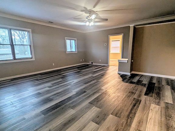 3rd image of 10150 N Riverview Dr #2