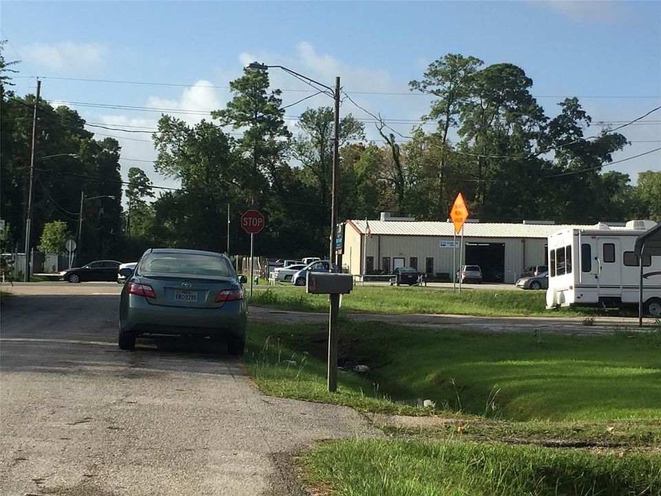 1st image of 19731 Carver Ave