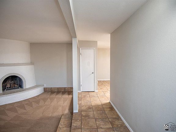 3rd image of 1520 E 27th Pl