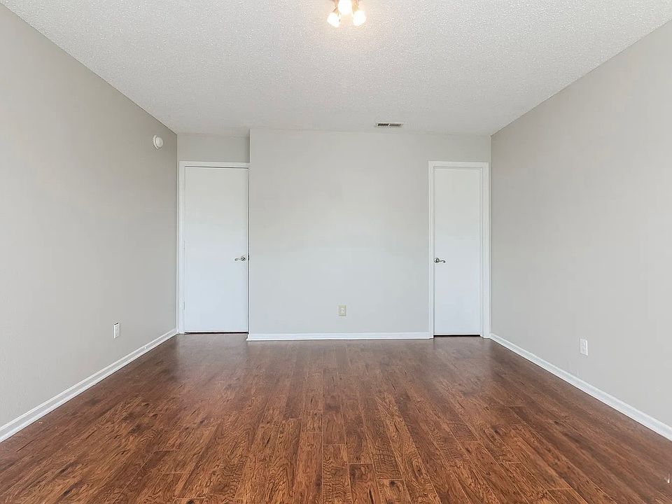 1st image of 15499 Border Dr #1