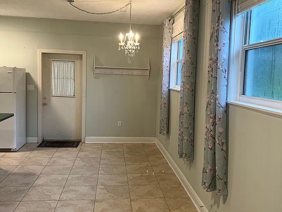 5th image of 13320 Ausburn Ln