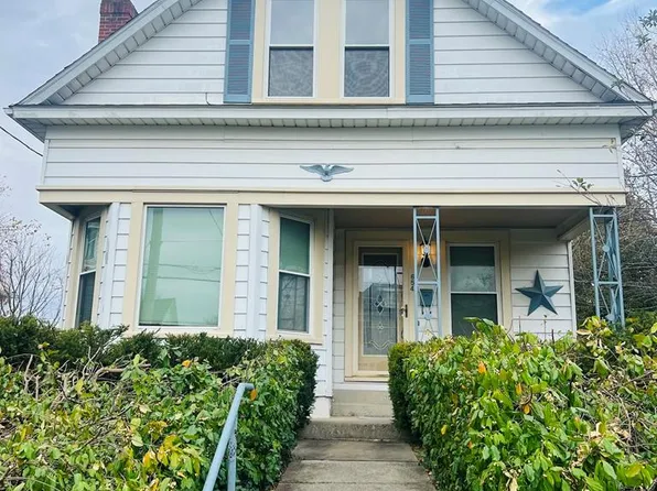 654 Cherry St, Galion, OH 44833