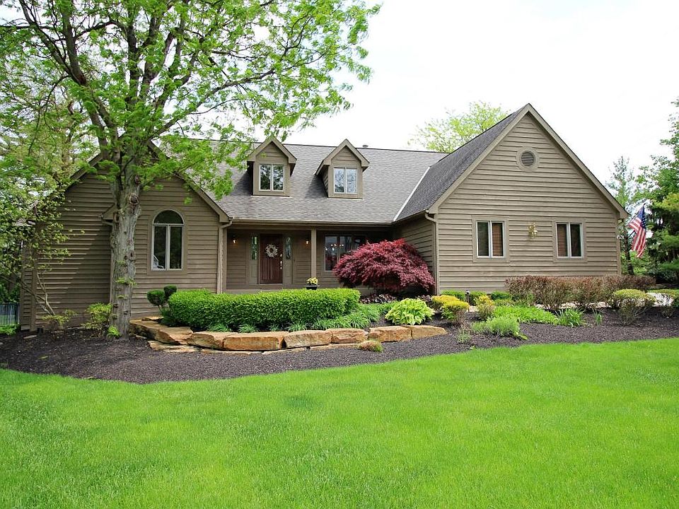 1st image of 4938 Thornhill Ln