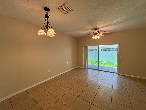 4th image of 8515 Trail Wind Dr