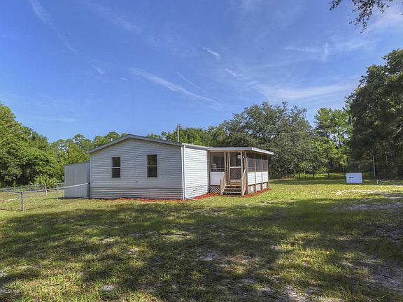 3rd image of 7325 Lynette Ln