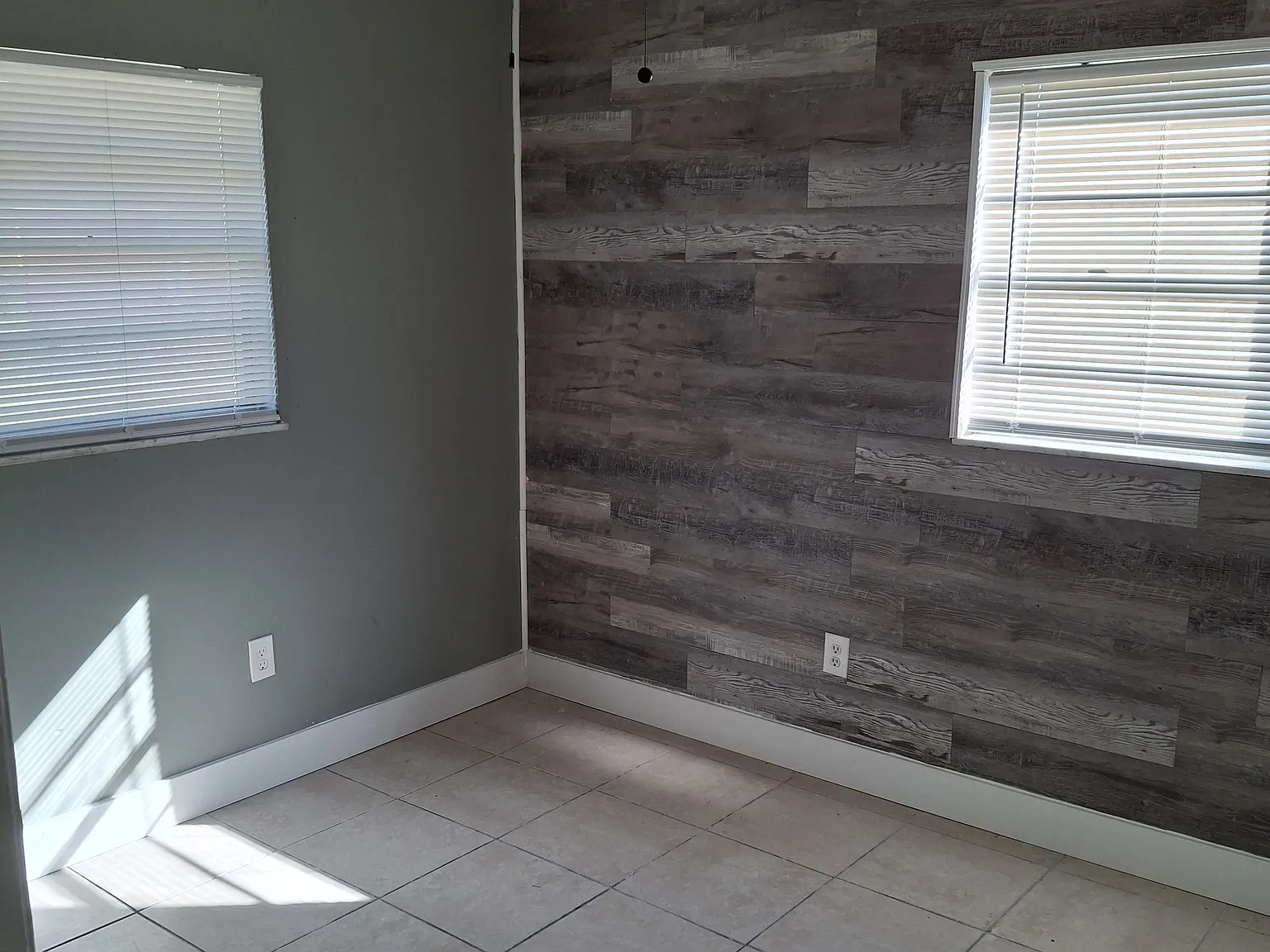 2 bed, 950 sqft, $1,385 — Photo 2