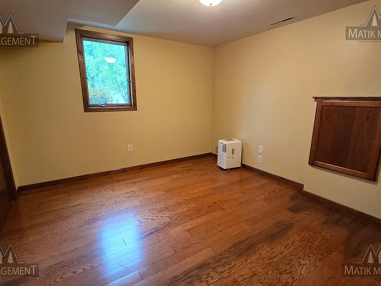 703 Northern Hills Dr NE — Photo 9