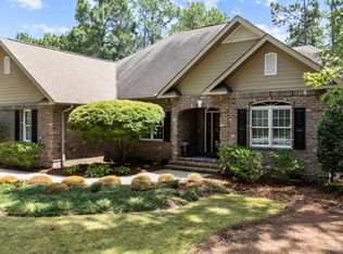 7 Augusta Dr, Southern Pines, NC 28387