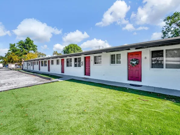 2308 Jackson St, Hollywood, FL 33020