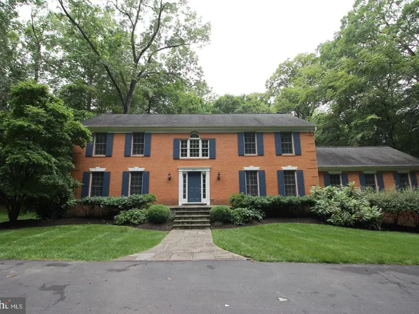 6065 Innisvale Dr, Fairfax Station, VA 22039