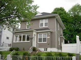 151 Lincoln Pl, Irvington, NJ 07111