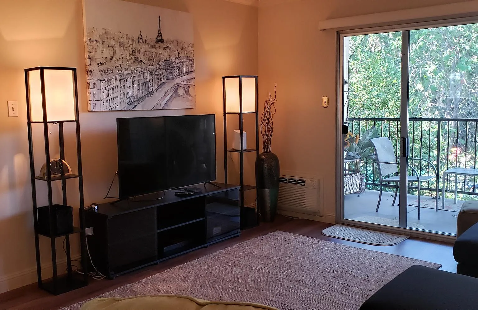 1470 Creekside Dr — Photo 2