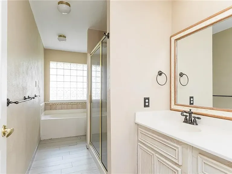 14882 Highland Mist Dr — Photo 26