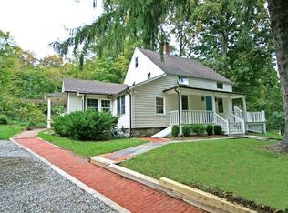 11 Brookside Rd, West Redding, CT 06896