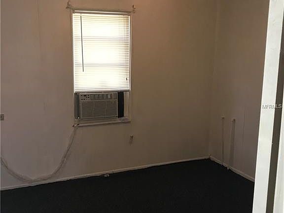 3rd image of 722 Grant Ave