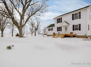 10209 Walker Rd, Yorkville, IL 60560