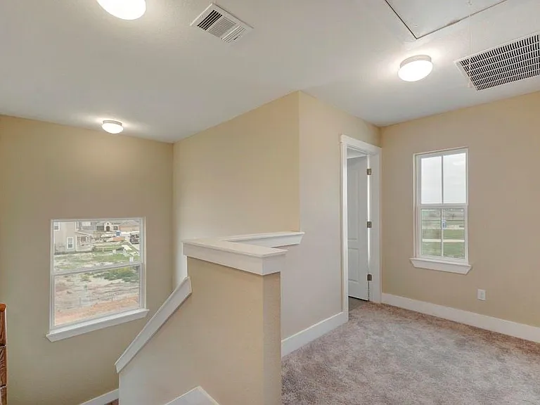 708 Coconut Grv — Photo 18