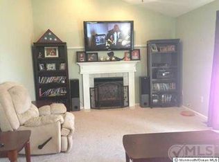 117 Castaway Rd, Manahawkin, NJ 08050