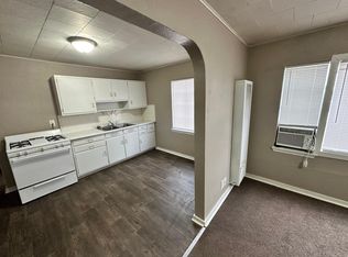206 Locust St #4, Burlington, IA 52601