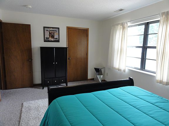 2nd image of 3120 Lundin Dr APT 8