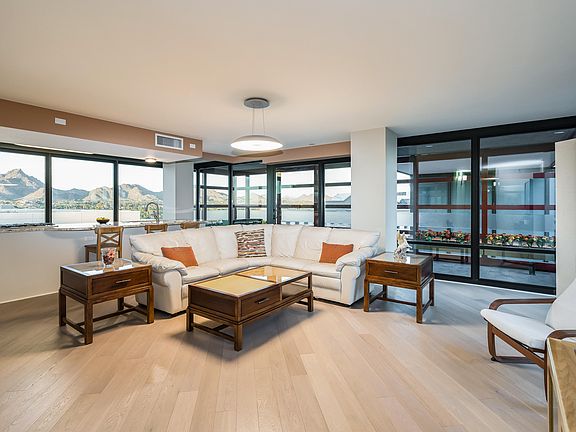 5th image of 4808 N 24th St Unit 1421
