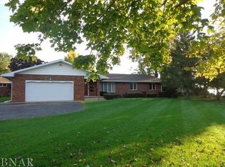 408 E School St, Le Roy, IL 61752
