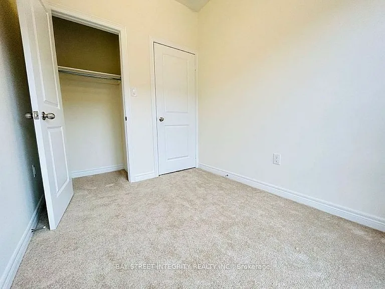 514 Littlewood Ln — Photo 15