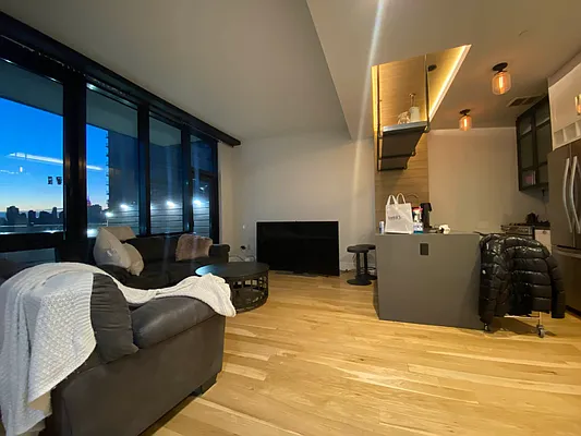 Rented by The KCI Group | media 122