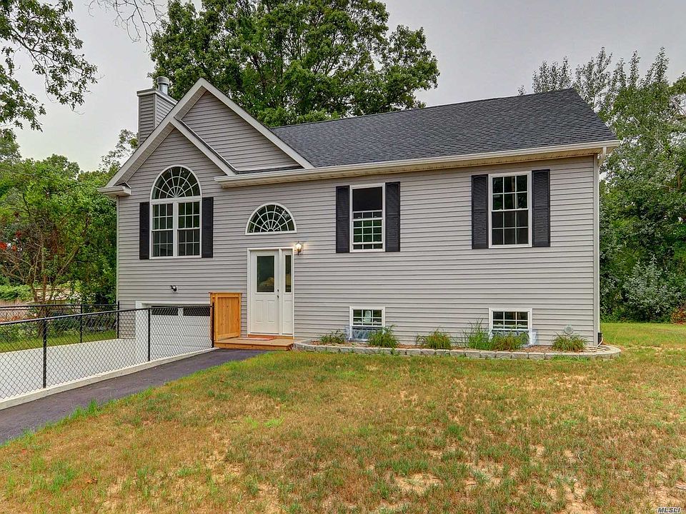 1st image of 182 Lynbrook Dr
