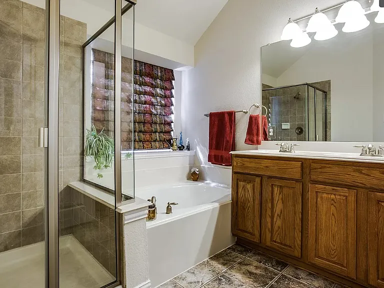 9305 Jerico Dr — Photo 14