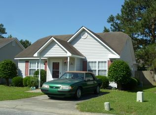 215 Old Oak Rd, Elizabeth City, NC 27909