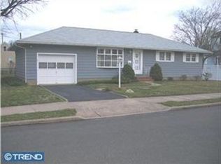 209 Prospect Ave, Morrisville, PA