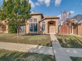 3113 Sara Dr, Rowlett, TX 75088